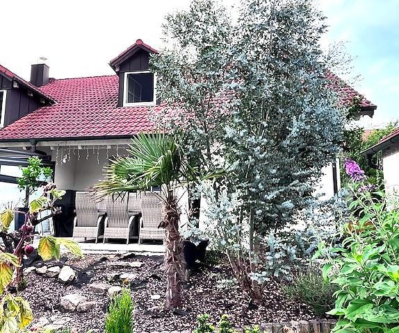 Pfaffenhofen - Schöne DHH in ruhiger Lage mit Garten und Garage